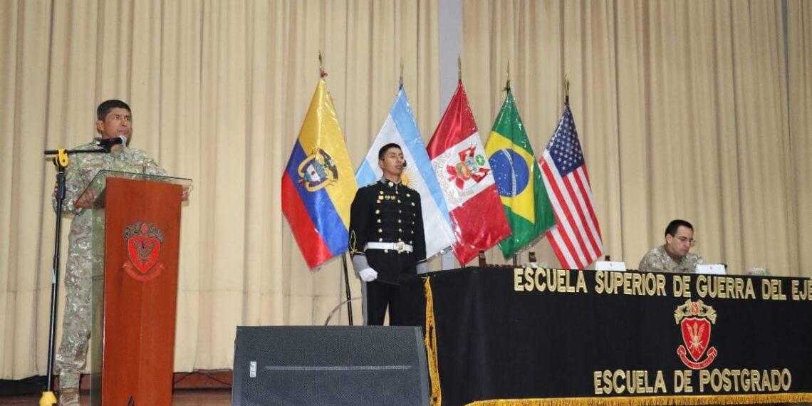 Celebrando la literatura militar: Presentación del libro titulado “El Mejor Día de Tu Vida”