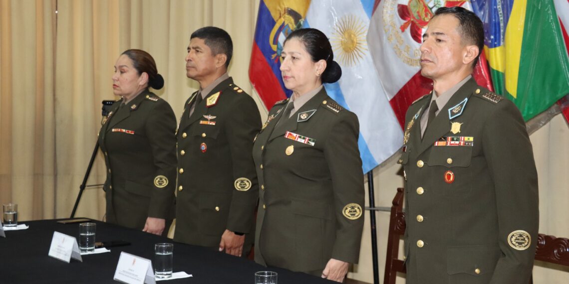 Clausura del Décimo Tercer Diplomado de Técnica de Estado Mayor Administrativo de la Escuela Superior de Guerra del Ejército – EPG