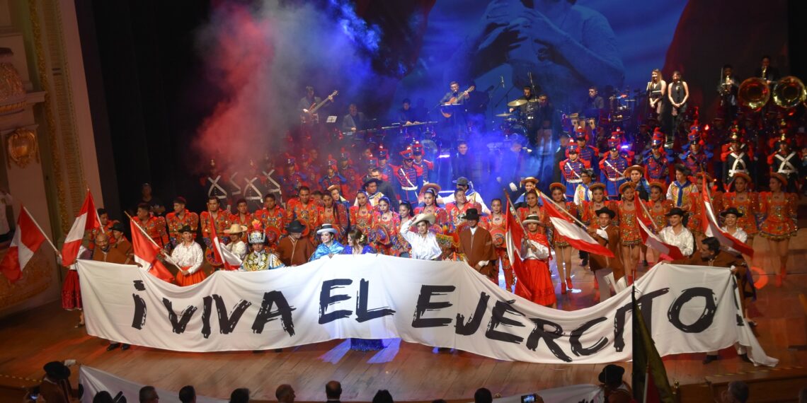 Noche de gala: “Homenaje al Ejército del Perú, Bicentenario de la batalla de Ayacucho”