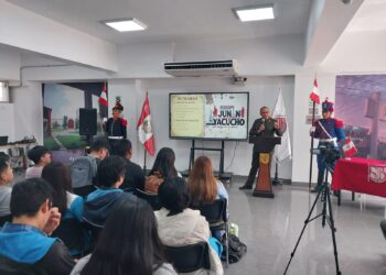 Bicentenario de la Batalla de Junín y Ayacucho: Reflexiones sobre la Independencia del Perú en la Universidad Privada San Juan Bautista de la Sede Ica