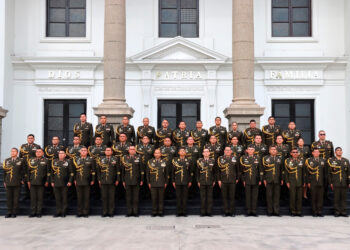 Éxito en la ceremonia de graduación del Diplomado en Liderazgo y Planeamiento Estratégico