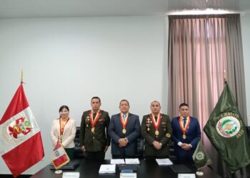 Éxito en la sustentación de tesis sobre “Liderazgo Estratégico y Desempeño Gerencial de los Alumnos del Programa de Alto Mando del Ejército – 2023”