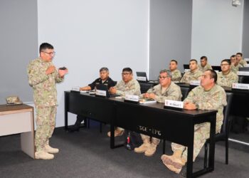 Comprometidos con la educación integral en el Programa de Alto Mando del Ejército