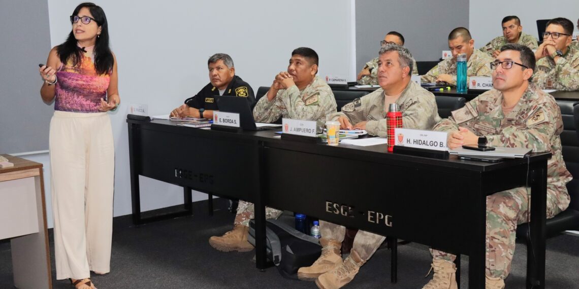 Autoconocimiento y Pensamiento Creativo: Claves para el liderazgo de nuestros oficiales del Ejército