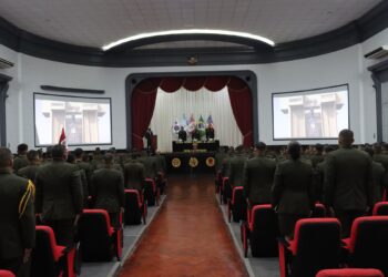 Inauguración de los Programas Básicos de las Escuelas de Armas y Servicios del COEDE