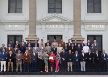 Clausura del “Taller de Asesoría de Imagen y Protocolo Social”