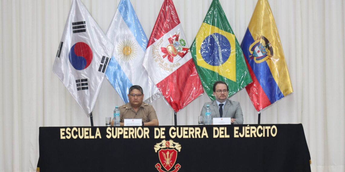 Conferencia: Relevancia del Comercio exterior para el Crecimeinto Económico y la Seguridad Nacional