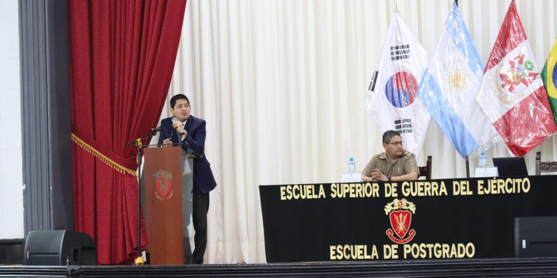 conferencia «La gestión estratégica de los recursos hídricos y su impacto en el desarrollo nacional»