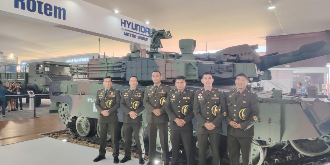 Escuela Superior de Guerra del Ejército – Escuela de Posgrado presente en el SITDEF 2025