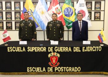 Escuela Superior de Guerra del Ejército en coordinación con la Escuela de Guerra de Colombia con éxito clausuraron curso de Historia Militar