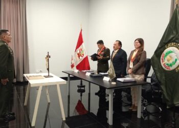 Sustentación de tesis para obtener el grado académico de Maestro en Ciencias Militares, con mención en Planeamiento Estratégico y Toma de Decisiones