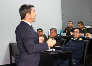 Coroneles del PAME iniciaron clases en el taller de Relaciones Internacionales y Geopolítica en el Siglo XXI a cargo de la Academia Diplomática del Perú