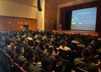 Conferencia sobre la Compañía de Sistemas Aéreos No Tripulados (UAS) o drones