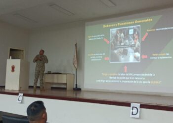 ESGE-EPG promueve la firmeza como valor clave en el liderazgo del oficial