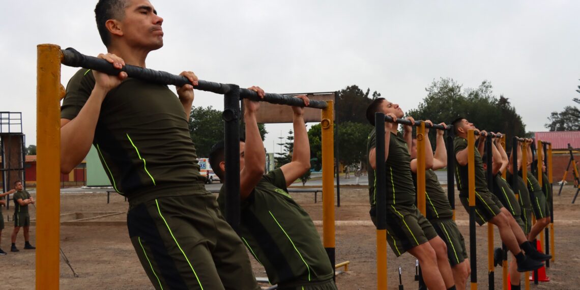 Oficiales alumnos de la LXIX PCEM rindieron la primera parte del test de capacidad física