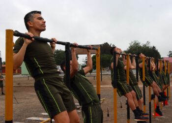 Oficiales alumnos de la LXIX PCEM rindieron la primera parte del test de capacidad física