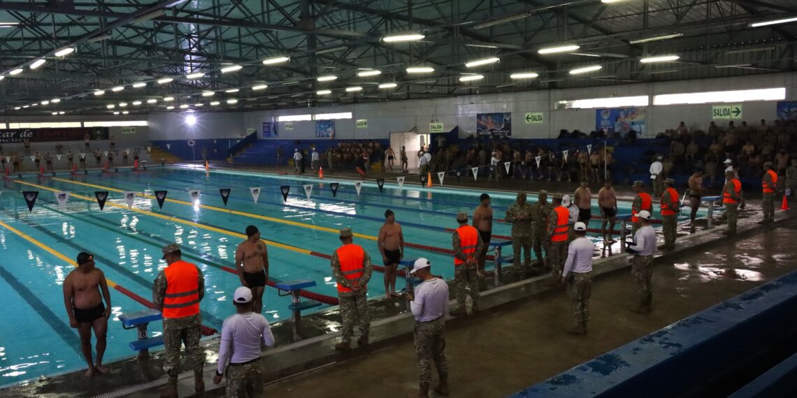 Con una impecable organización, la ESGE-EPG desarrolló con éxito la segunda parte del exámen físico para el proceso de admisión al LXXI Programa de Comando y Estado Mayor