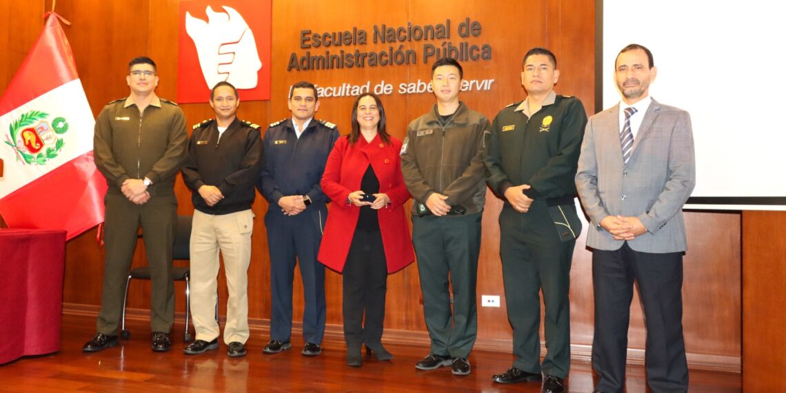 Alumnos de segundo año del Programa de Comando y Estado Mayor  realizaron una visita académica a la Escuela Nacional de Administración Pública