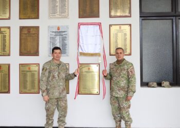 Develación de renovación de placa en la ESGE-EPG