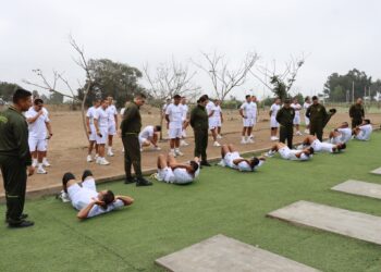 Programa de Alto Mando del Ejército rindió la primera parte del exámen de esfuerzo físico