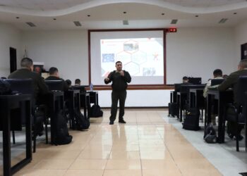 En el marco de la educación integral brindada por la ESGE-EPG, oficiales estudiantes del PCE partiicparon en charla sobre “La Cooperación”