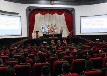 ESGE-EPG desarrolló conferencia sobre “Relaciones Bilaterales entre Perú y Colombia”