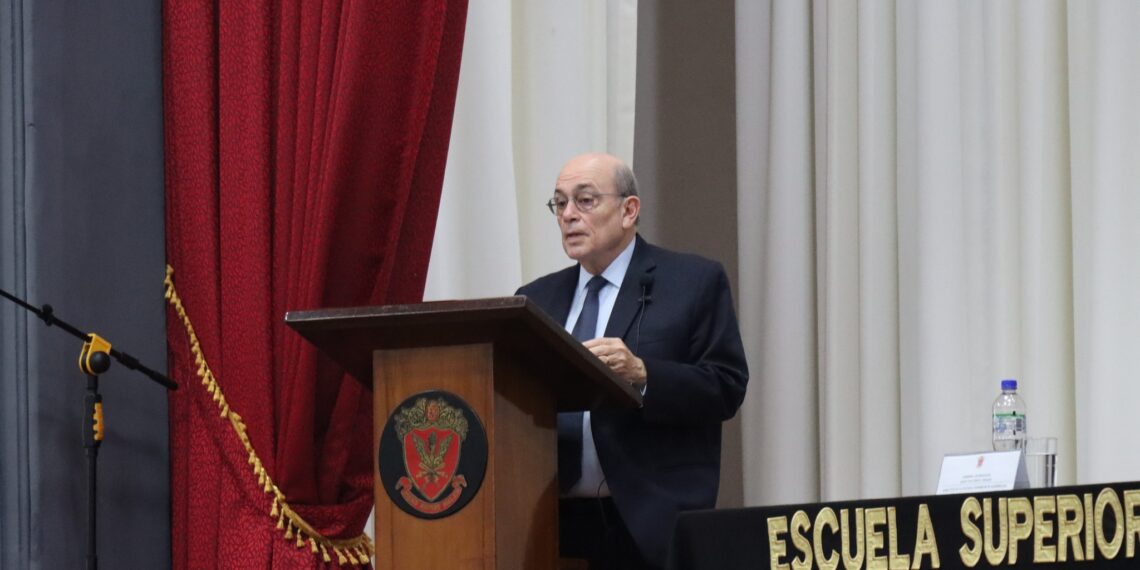 Perspectiva global de la ESGE-EPG: Embajador de Zela expone sobre la tensión China – EE.UU.