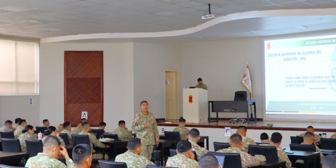 La iniciativa: Valor clave para el liderazgo en el Ejército del Perú