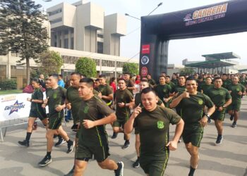 ESGE-EPG, participa en la gran “Carrera Cívico Militar 10K” en homenaje a las Fuerzas Armadas