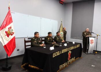 Inauguración del II Programa de planamiento y toma de decisiones para oficiales de reserva