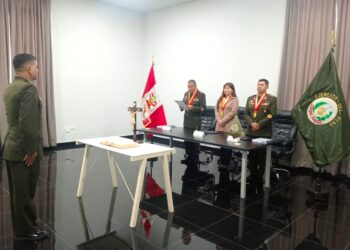 Mayores del Ejército sustentan con éxito tesis para obtener el grado de Maestro en Ciencias Militares