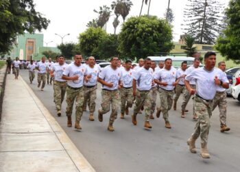 Planta orgánica y programas académicos de la ESGE-EPG fortalecen en el espíritu militar con una carrera motivacional