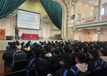ESGE-EPG y la Escuela de Inteligencia llevan el rol del Ejército a las aulas del Colegio Nuestra Señora de Guadalupe
