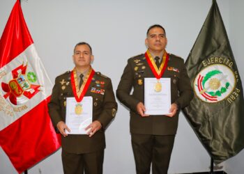 Sustentación con éxito sobre tesis titulada “Inteligencia emocional y desempeño docente en el Comando de Educación y Doctrina del Ejército, 2024”