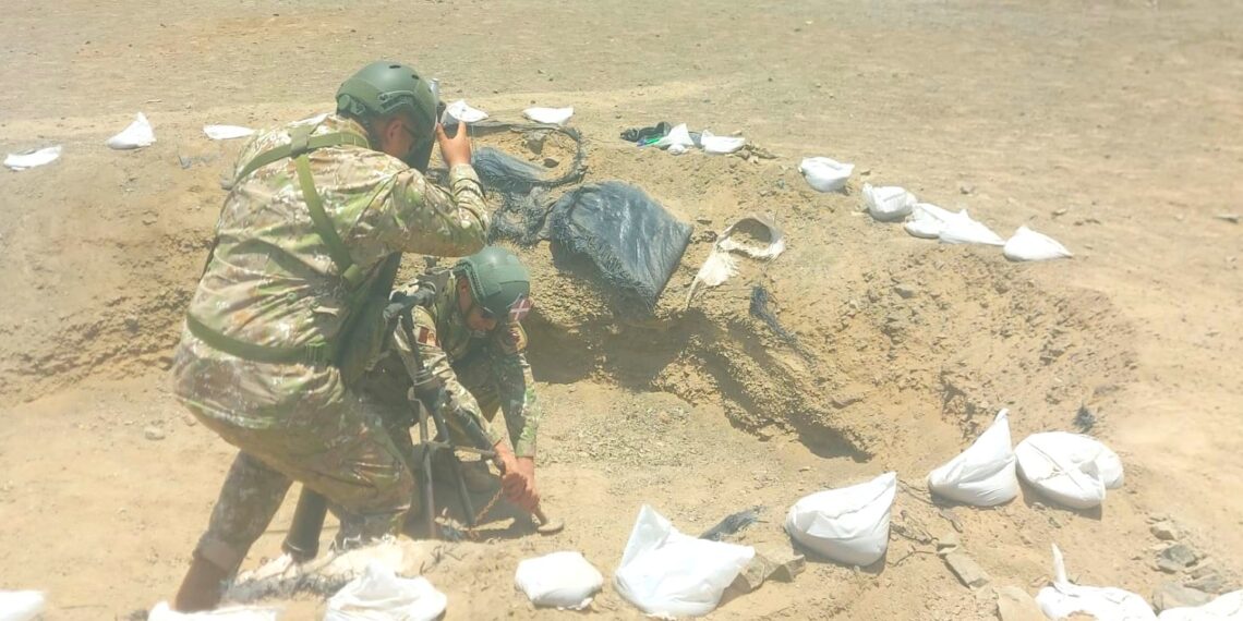 ESGE-EPG verifica instrucción del Curso Táctico y Básico de la Escuela de Caballería en la región Cruz de Hueso.