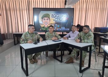 Oficiales estudiantes de la XIII Maestría en Ciencias Militares desarrollan competencias comunicacionales mediante prácticas de Media Training