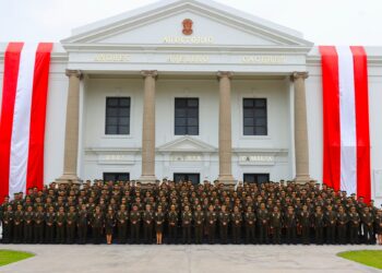 Clausuras de programas tácticos en la ESGE-EPG: Reconocimiento a la excelencia académica