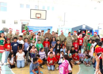 ESGE-EPG realiza entrega solidaria al Centro de Rehabilitación “Dra. Adriana Rebaza Flores”