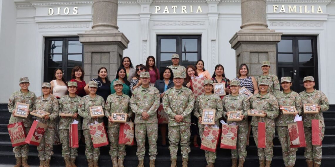 ESGE-EPG rinde homenaje a las madres, ejemplo de fortaleza y vocación