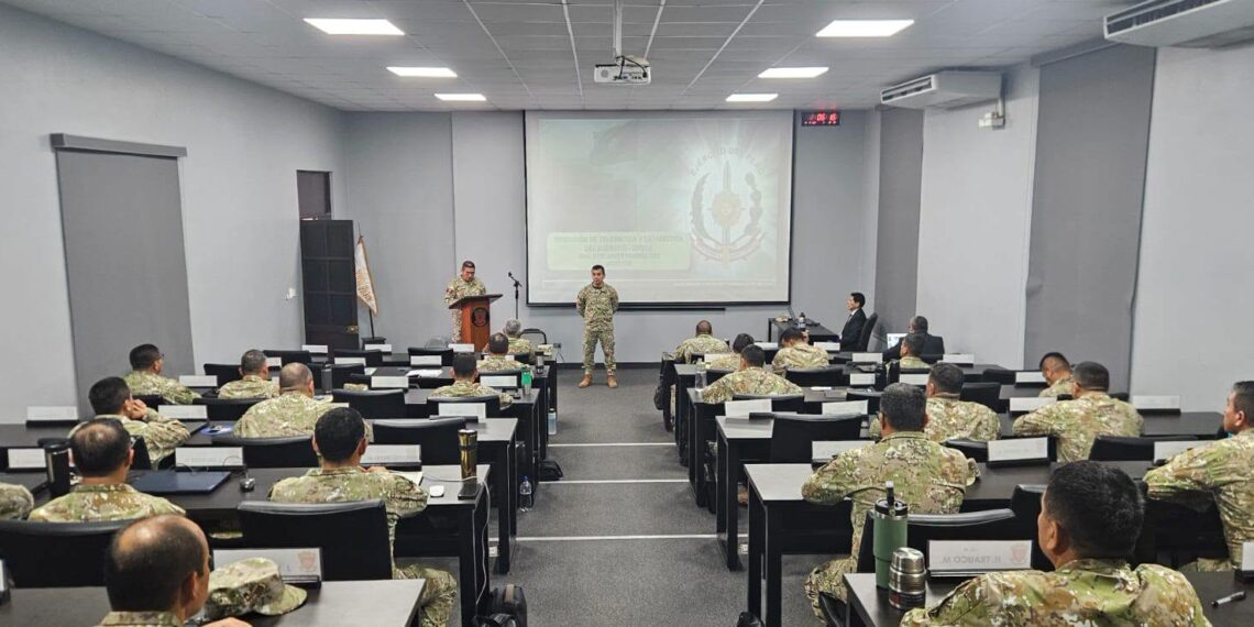 El futuro de las comunidades militares: Visión y proyectos de la DITELE