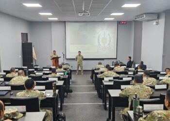 El futuro de las comunidades militares: Visión y proyectos de la DITELE