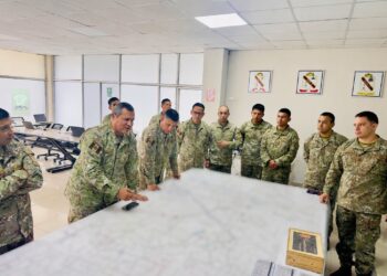 Grupo de estudio del LXXI PCEM fortalece sus capacidades de análisis del terreno en la 1ra Brigada de Caballería – Sullana