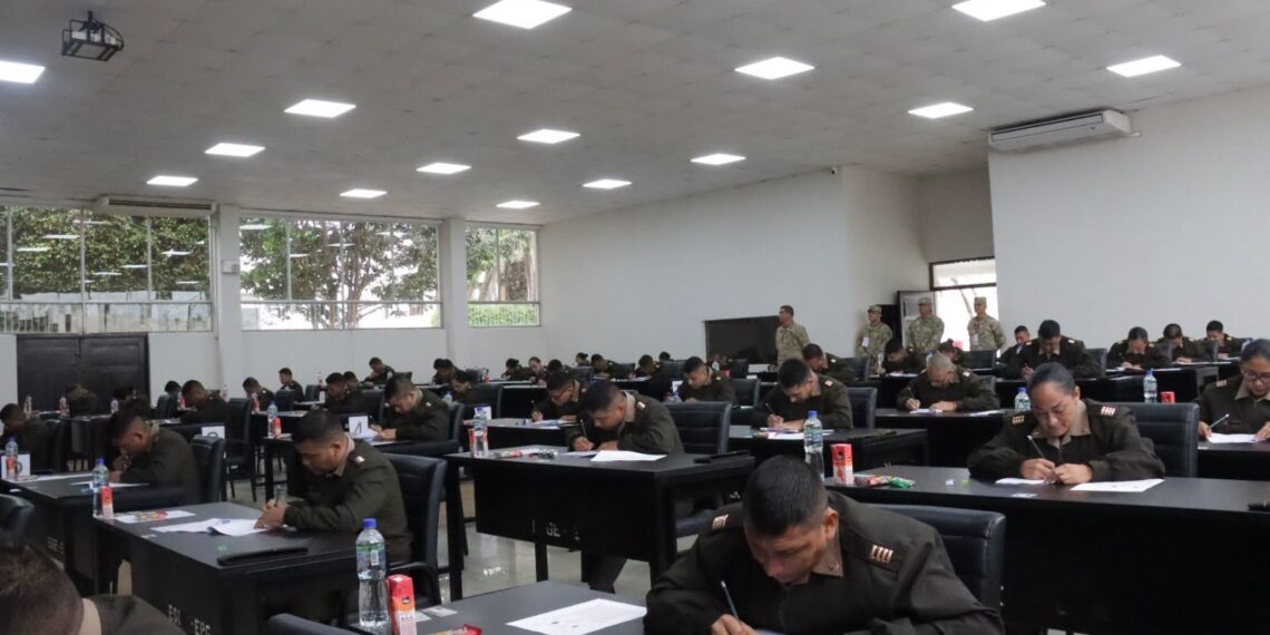Conocimiento y pensamiento crítico en el quinto día del proceso de admisión