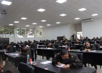 Conocimiento y pensamiento crítico en el quinto día del proceso de admisión