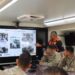 Oficiales del LXX Programa de Comando y Estado Mayor fortalecen sus competencias en visita académica al COEN-INDECI