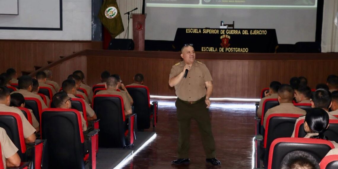 Decisiones estratégicas frente al fenómeno del niño centran conferencia magistral en la ESGE-EPG