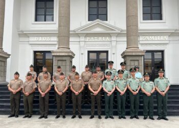 ESGE-EPG recibe a delegación del Ejército de China para fortalecer vínculos académicos