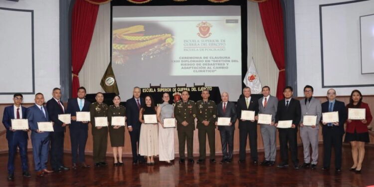 Nuevos especialistas culminan el XXIII Diplomado en Gestión del Riesgo de Desastres en la ESGE-EPG